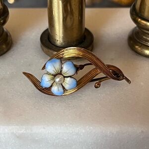 Elegant Gold and Blue Floral Brooch